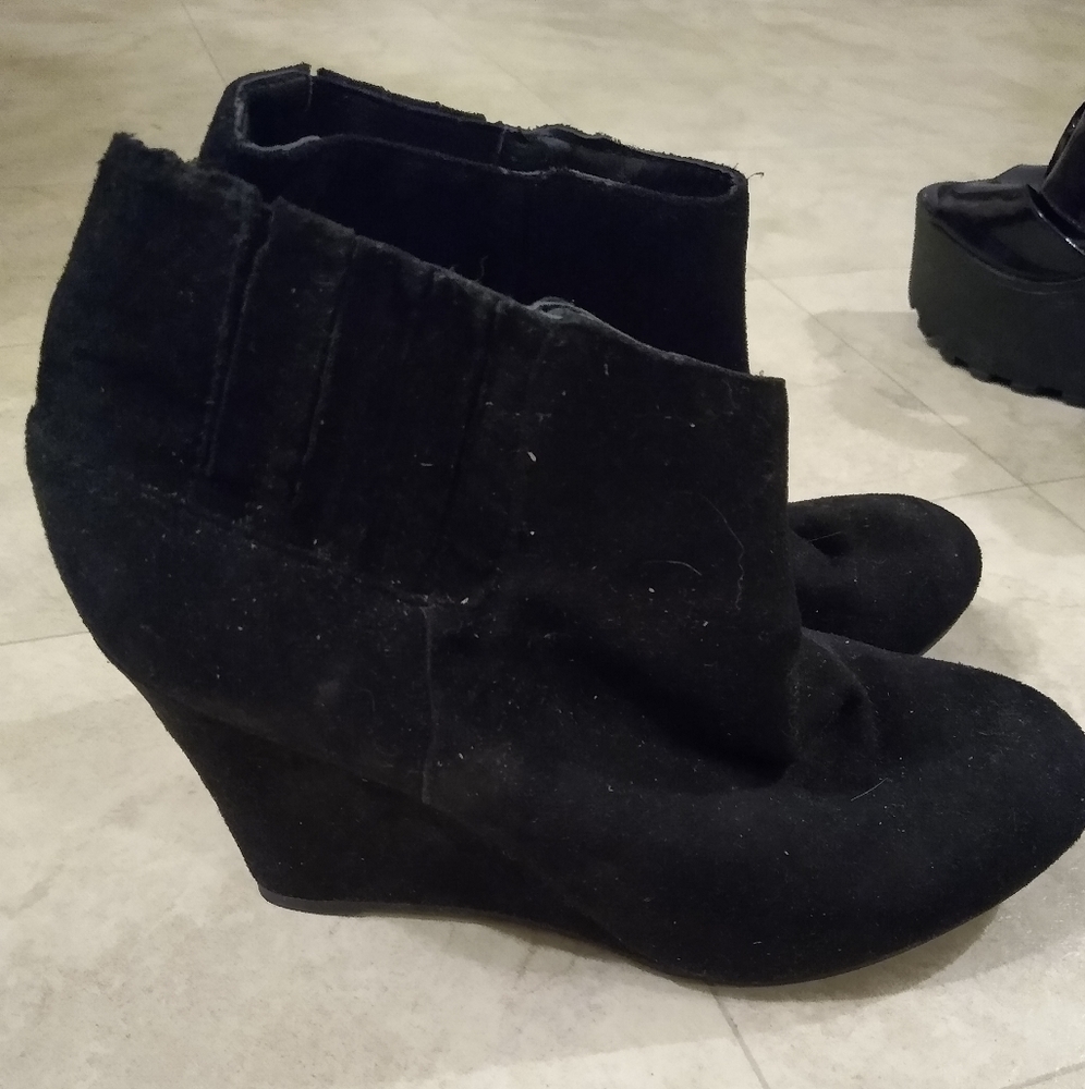 Wedge booties